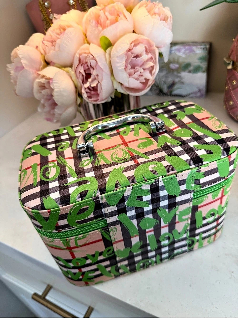 Graffiti Plaid Train Case Cosmetic Case in Green and checkered plaid NEW FRESH! - Picture 9 of 16